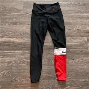 Nike leggings